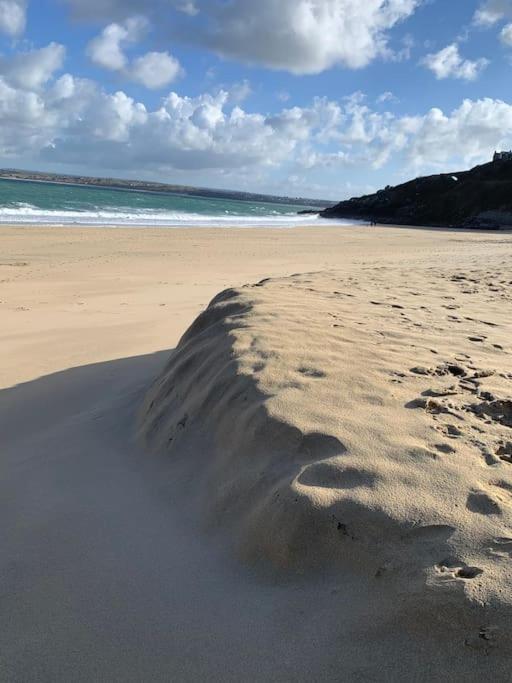 Cosy Between Penzance And St Ives *